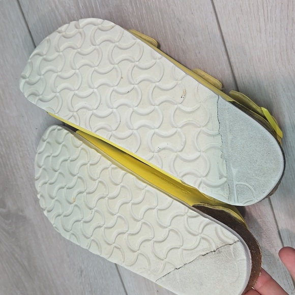 Birkenstock Women Milano Bright Yellow Sandals Leather Shoes Sz 37/6 Narrow - Picture 10 of 11